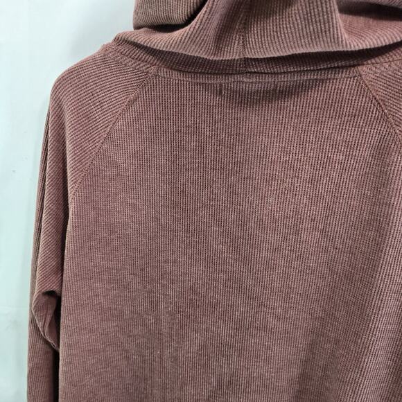 Prana Shirt Womens Medium Red Long Sleeve Hooded Waffle Thermal Organic - Picture 8 of 12